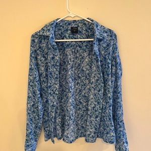 blue floral button up blouse